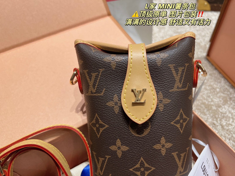 Franco Shops - Louis Vuittons  - 15077