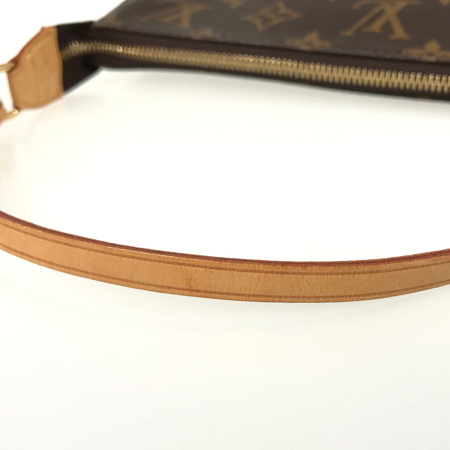 LOUIS VUITTON Monogram Pochette Accessoires M51980 Pouch