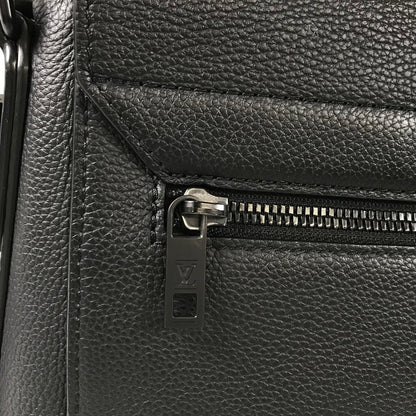 LOUIS VUITTON Aerogram Takeoff Messenger M57080 Messenger bag