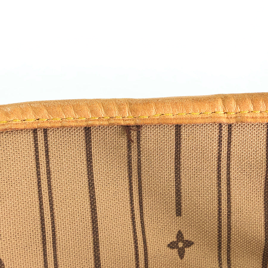 LOUIS VUITTON Monogram Neverfull GM Tote Bag