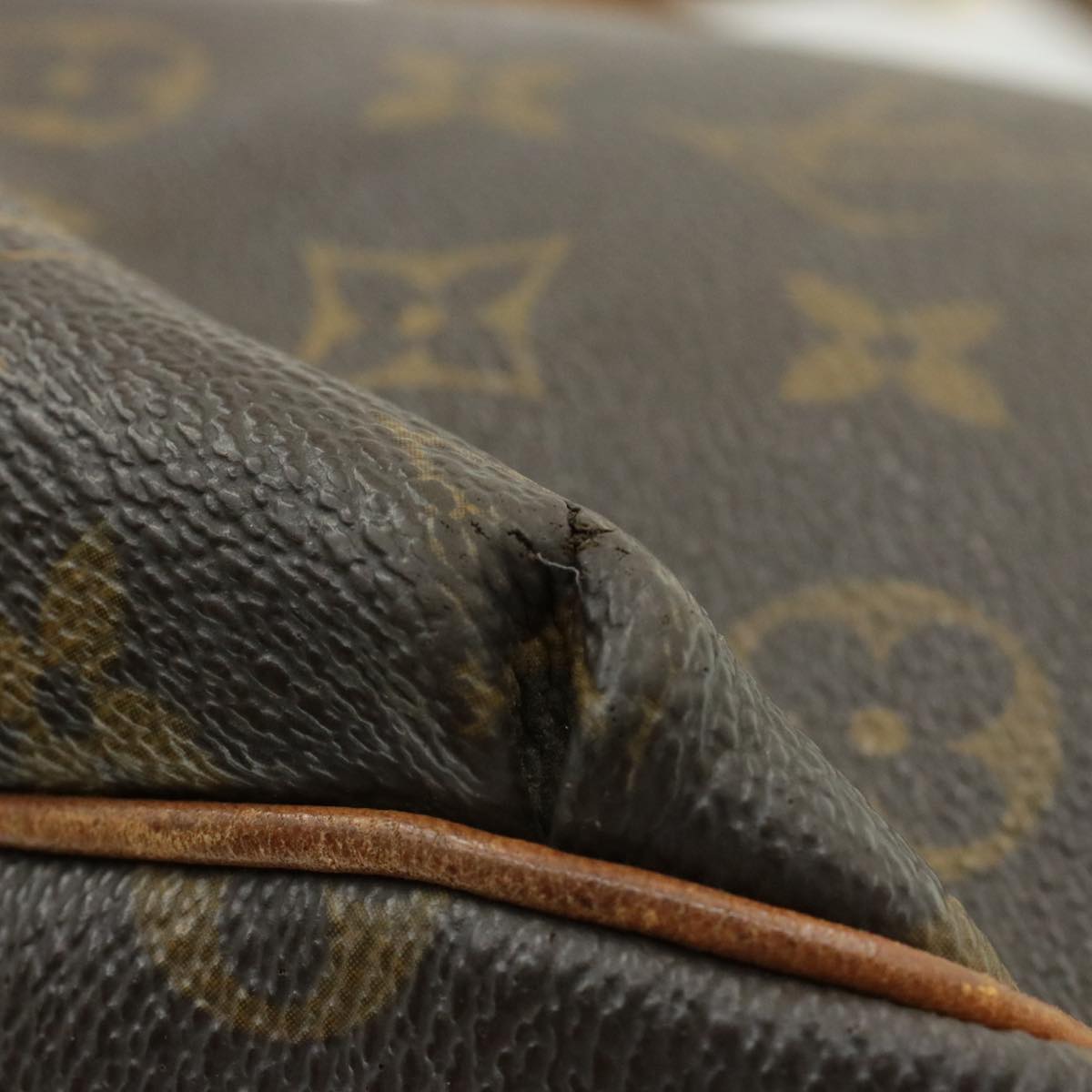 LOUIS VUITTON Monogram Tolum PM Shoulder Bag M40076 LV Auth am042g