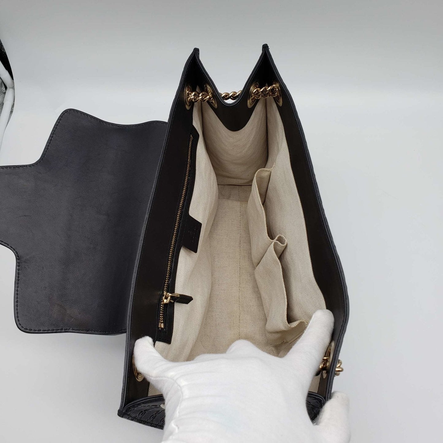 Gucci Emily Guccissima Large Black Shoulder Bag