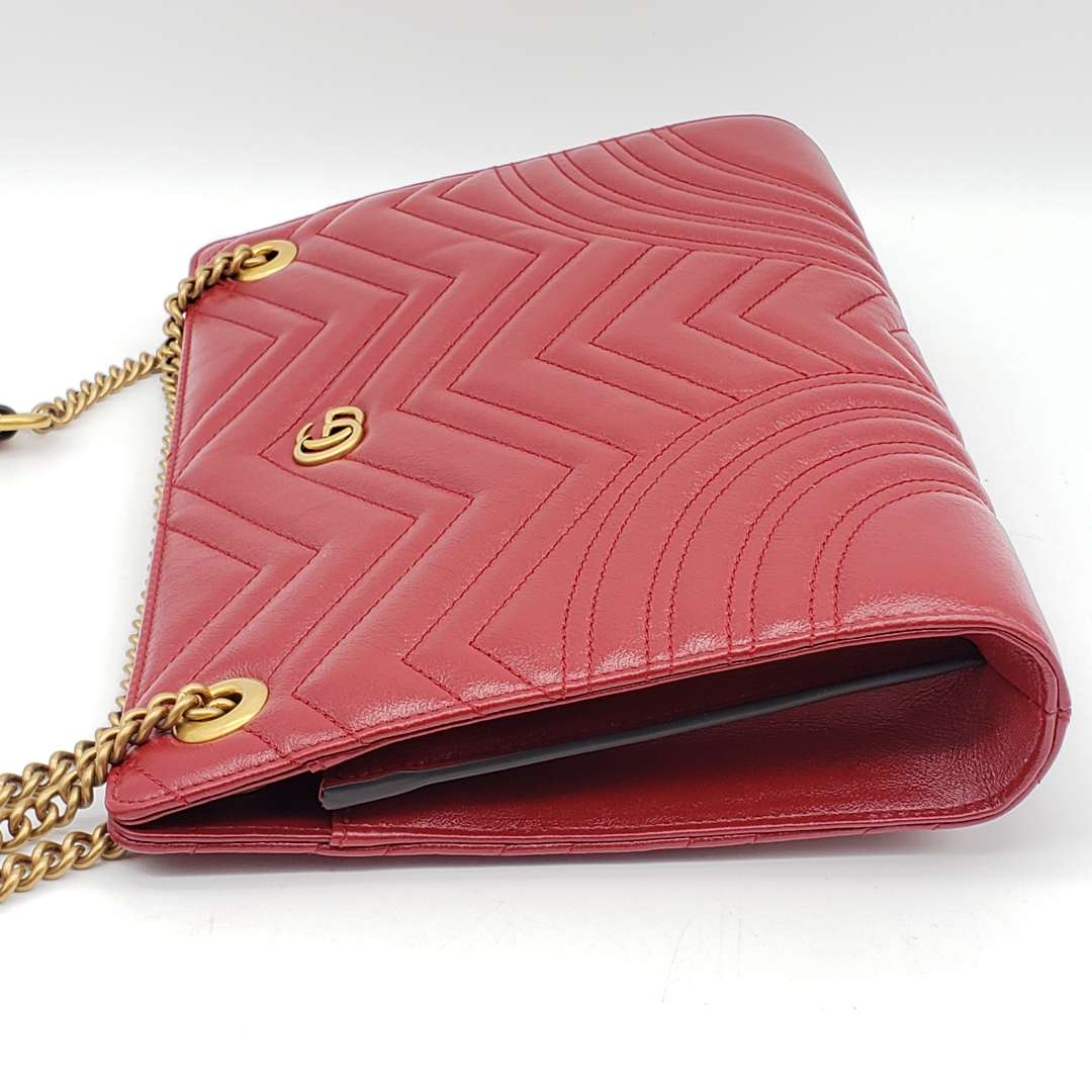 Gucci GG Marmont Quilted Clutch Shoulder Bag