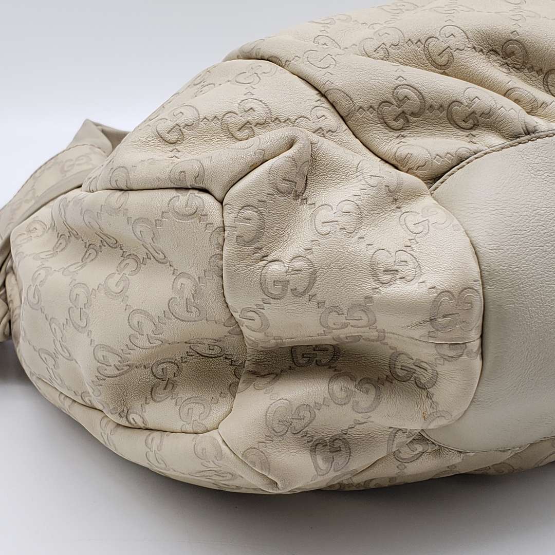 Gucci Gussissima Cream Shoulder Bag