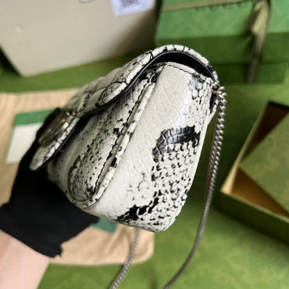 BOLSA GUCCI MARMONT SUPER MINI  16