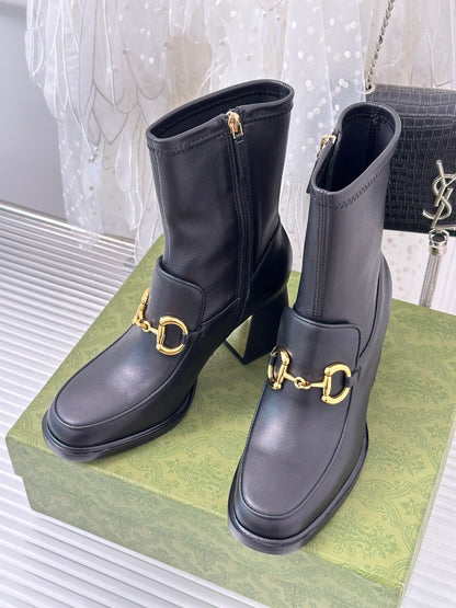 BOTA GUCCI 2023