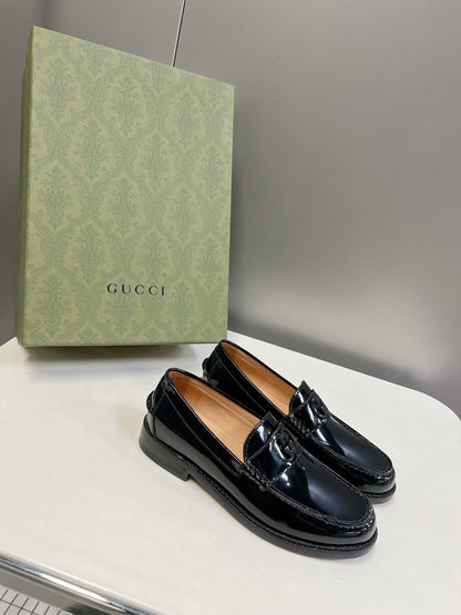 MOCASSIM GUCCI 2023