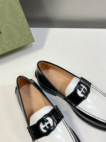 MOCASSIM GUCCI 2023