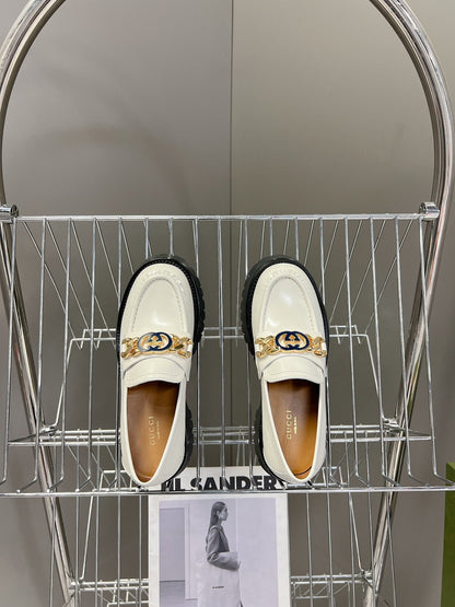 MOCASSIM GUCCI 2023 TRATORADO