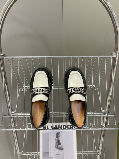 MOCASSIM GUCCI 2023 TRATORADO