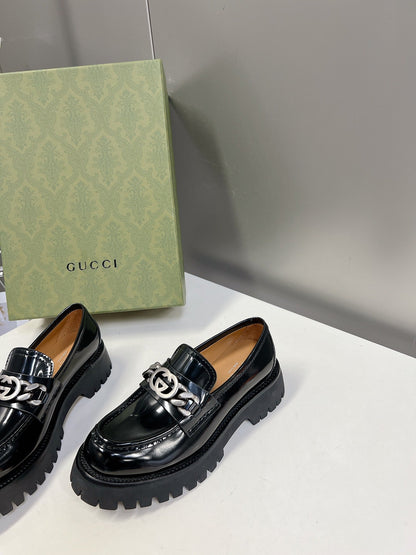 MOCASSIM GUCCI 2023 TRATORADO