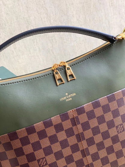 Louis Vuitton Maida Hobo Bag