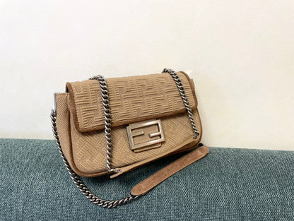 Fendi Midi Baguette Chain Bag