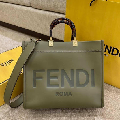 Fendi Sunshine Shopper Medium Bag