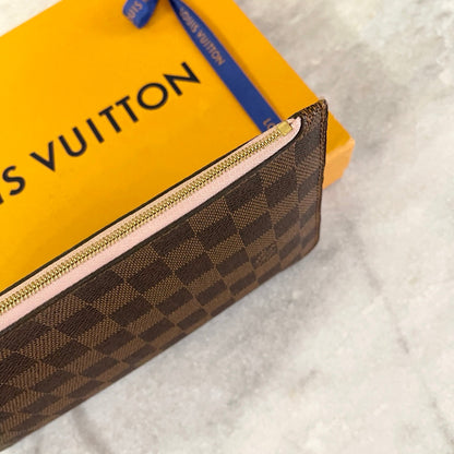 LOUIS VUITTON Damier Ebene Neverfull MM Pochette Wristlet Pouch In Rose Ballerine