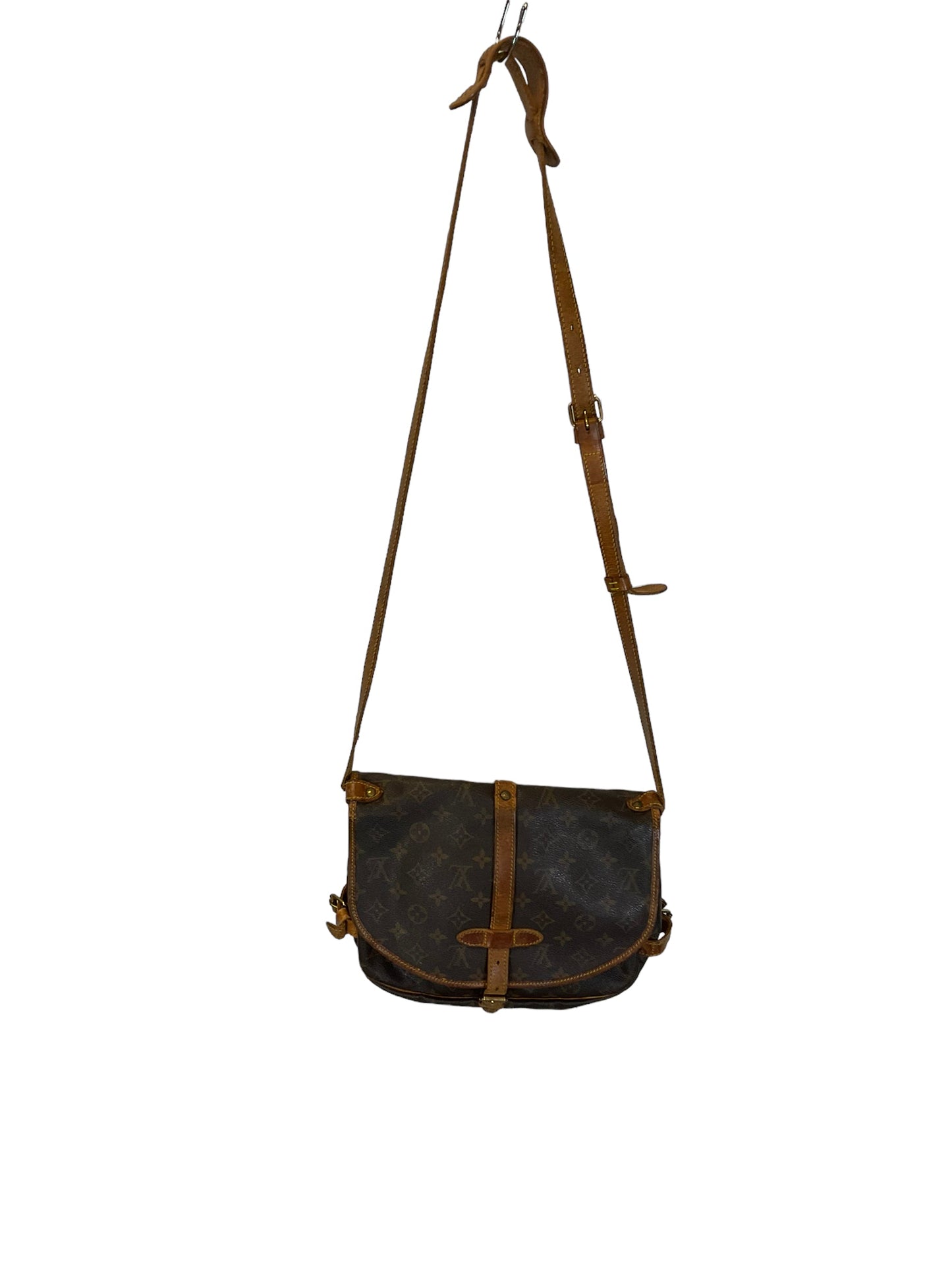 Crossbody Luxury Designer By Louis Vuitton  Size: Medium