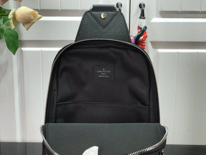 Louis Vuitton Avenue Sling Bag