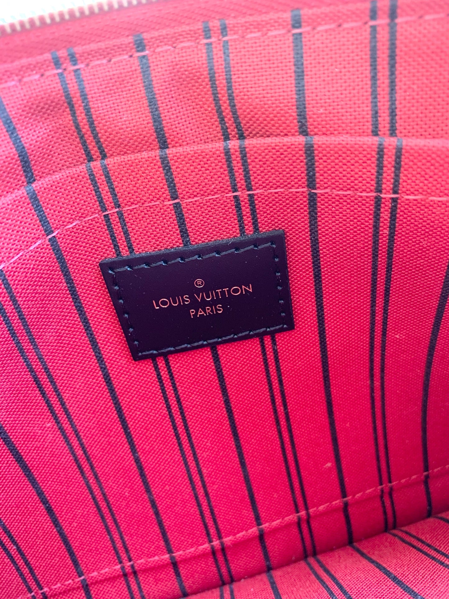 Louis Vuitton World Tour Neverfull MM Monogram Pochette Wristlet Pouch In Red