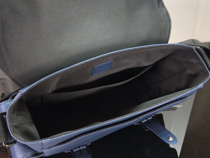 Louis Vuitton Christopher Messenger Bag