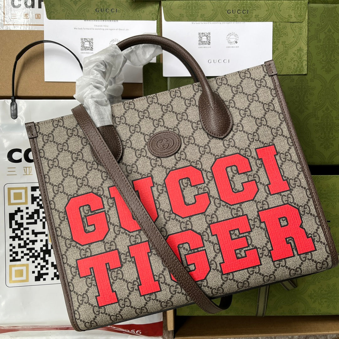 Gucci Tiger GG Medium Tote Bag