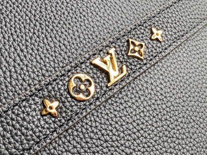 Louis Vuitton Cruiser PM Bag