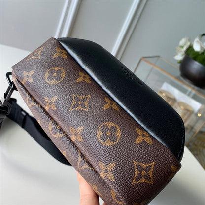 Louis Vuitton Avenue Sling Bag
