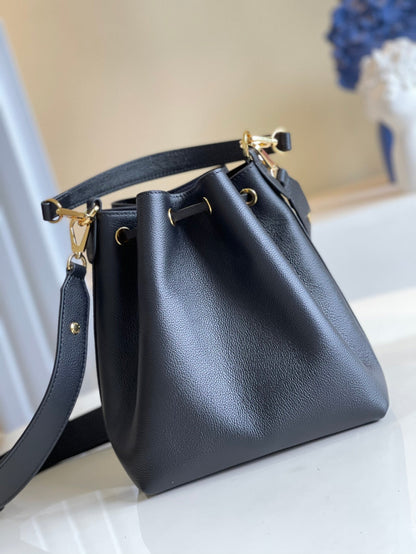 Louis Vuitton Lockme Bucket Bag
