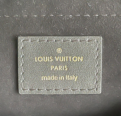 Louis Vuitton New Wave Chain Bag