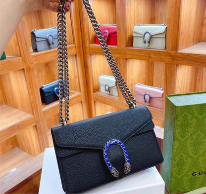 New leather Gucci woman shoulder bag