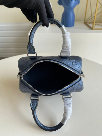 Louis Vuitton Speedy Bandouliere 20 Bag