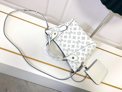 Louis Vuitton Hina PM Bag