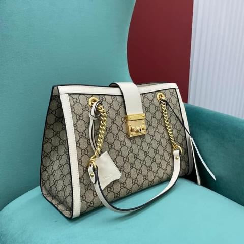 Gucci Padlock GG Medium Bag