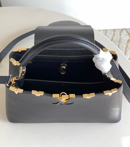 Louis Vuitton Capucines MM Bag