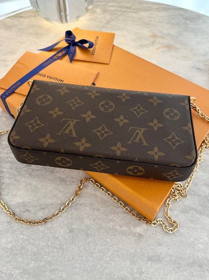 Louis Vuitton 2022 Felicie Pochette Monogram Crossbody Bag