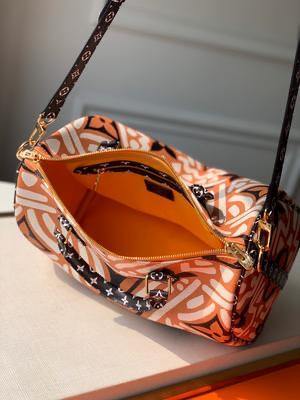 Louis Vuitton Crafty Speedy Bandoulière 25