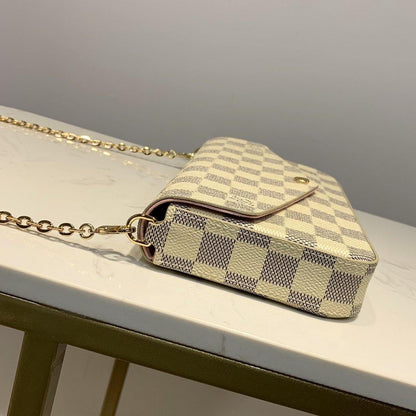 Louis Vuitton Felicie Pochette Bag