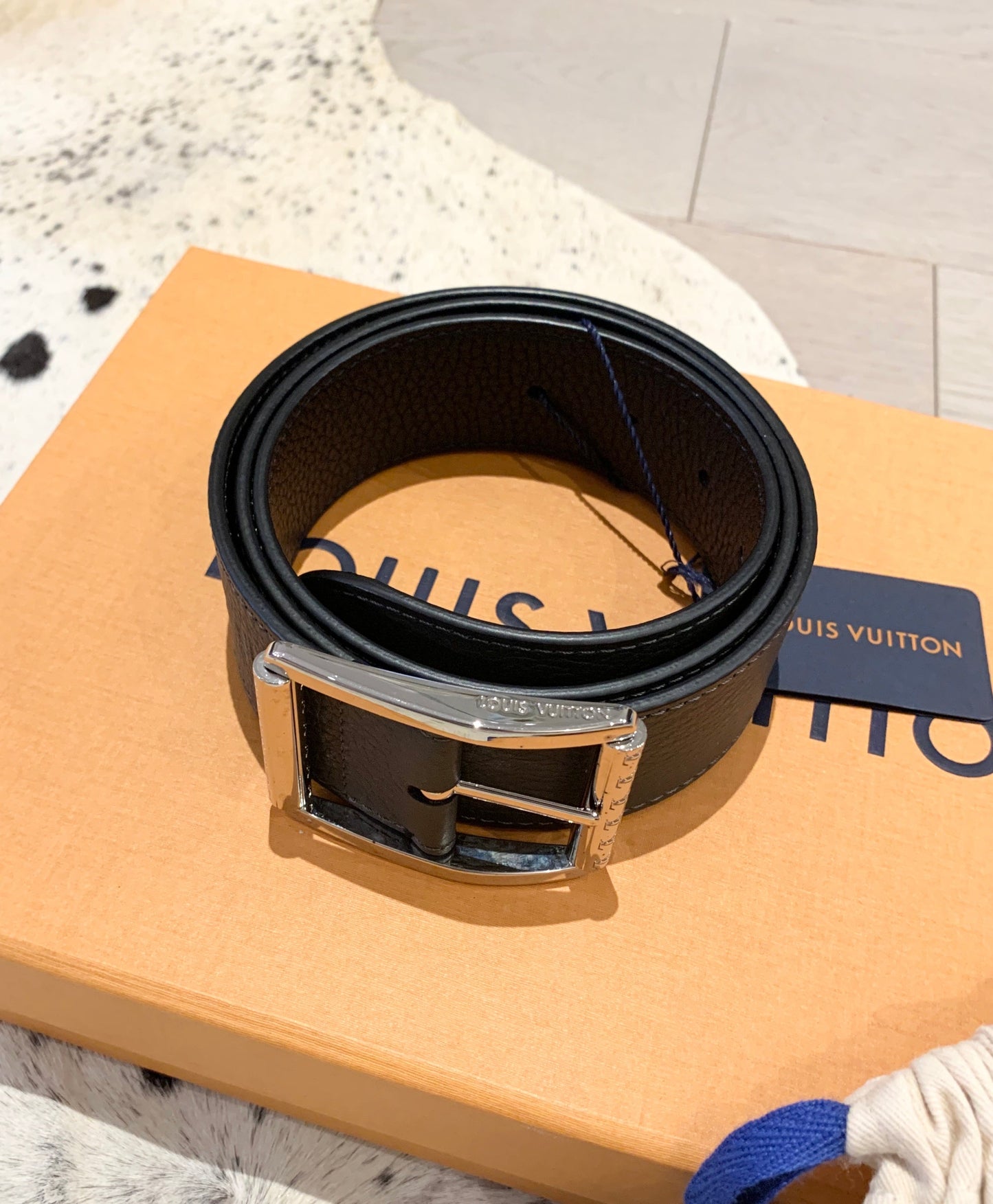LOUIS VUITTON Men’s Reverso 40mm Reversible Belt In Black 95/38