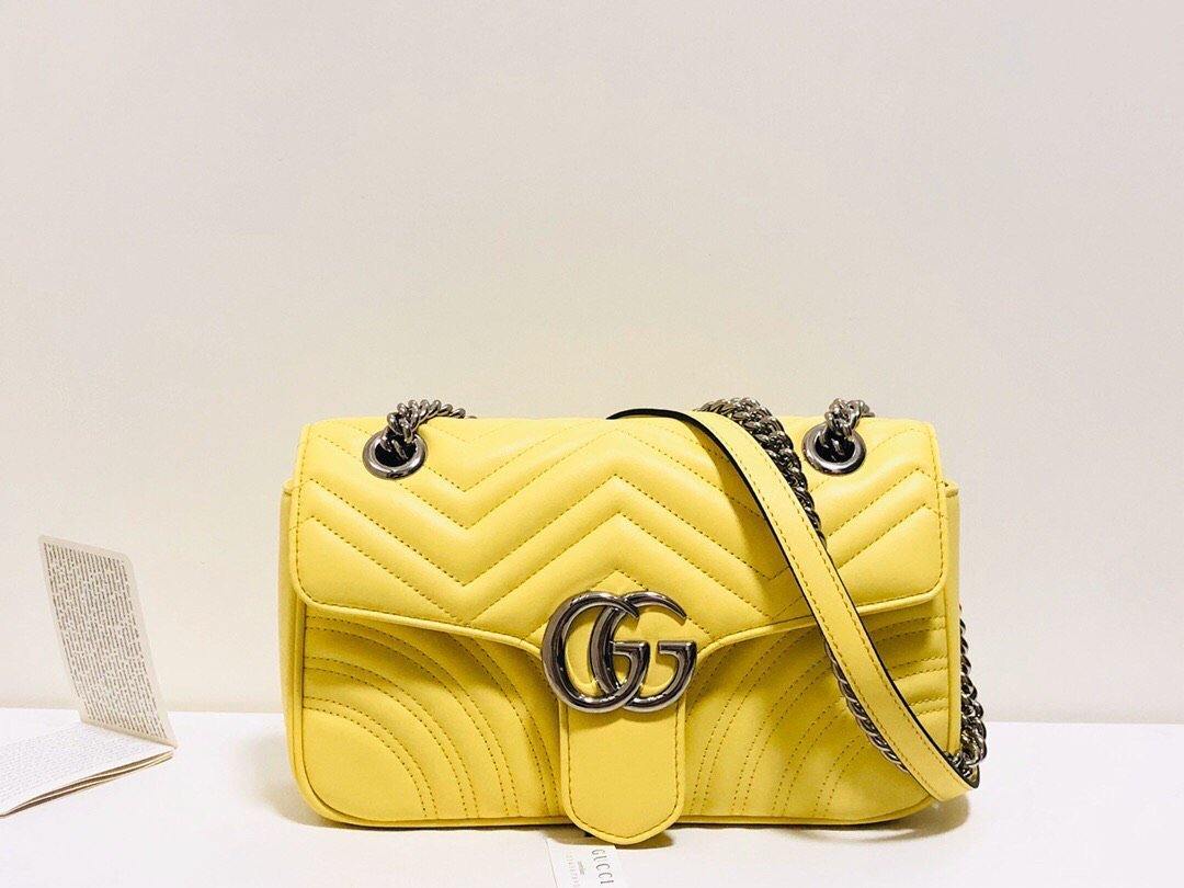 Gucci GG Marmont Shoulder Bag