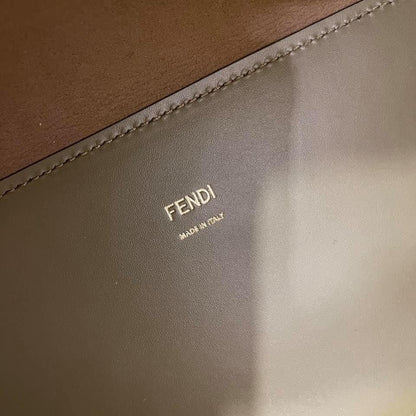 Fendi Sunshine Shopper Medium Bag