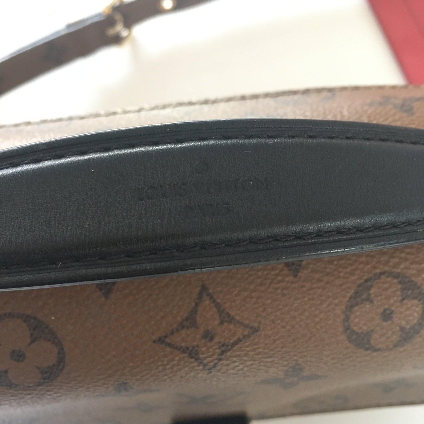 LOUIS VUITTON Metis Crossbody Bag in Brown Canvas