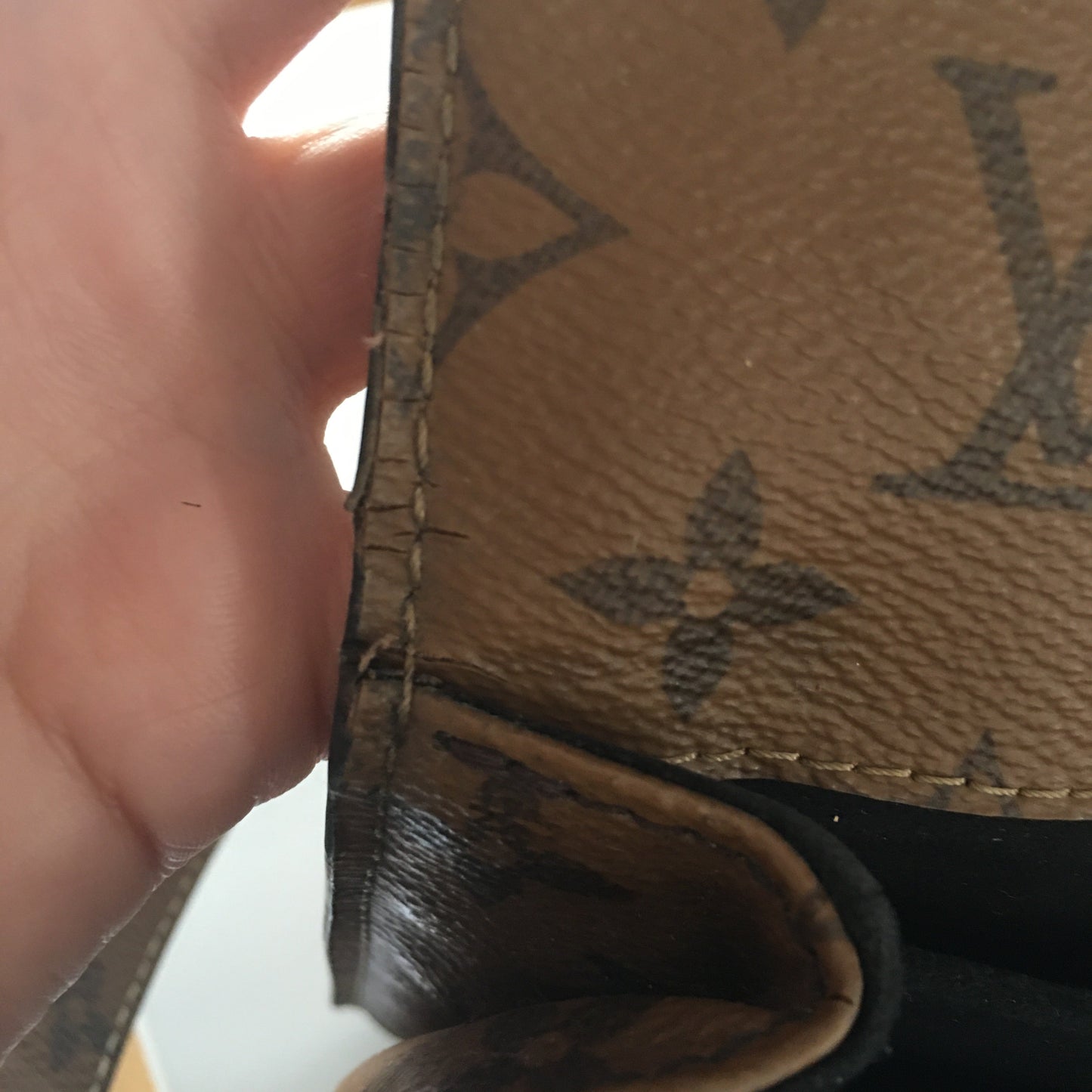 LOUIS VUITTON Metis Crossbody Bag in Brown Canvas