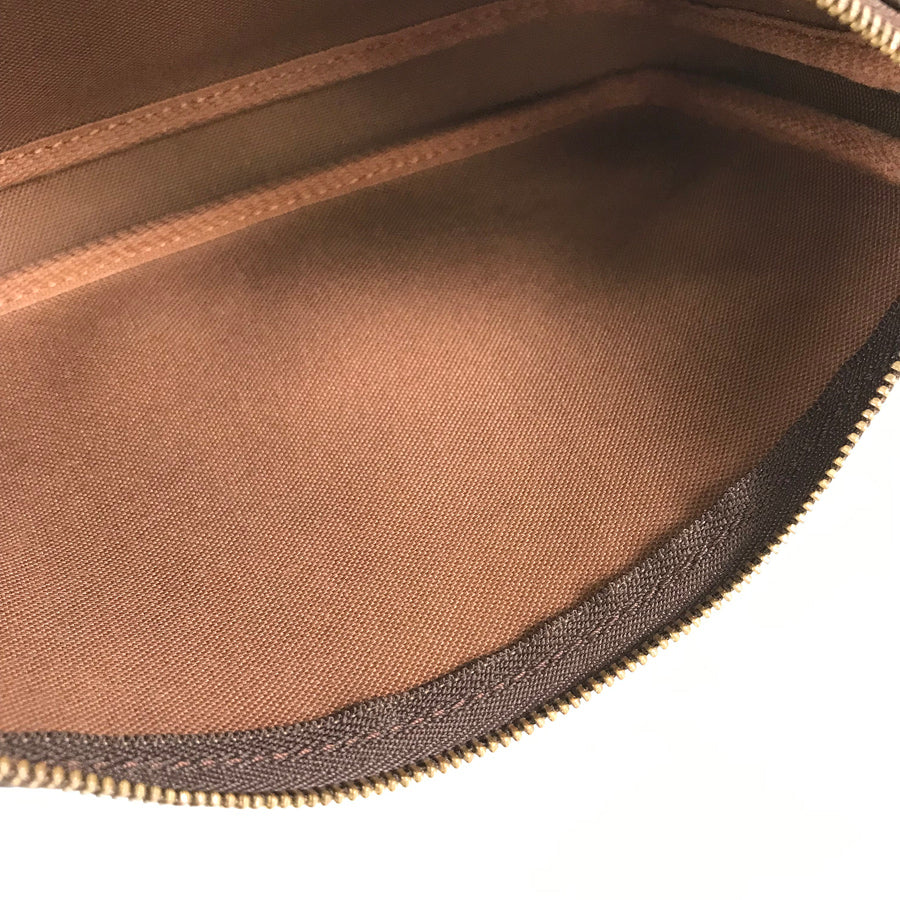 LOUIS VUITTON Pouch