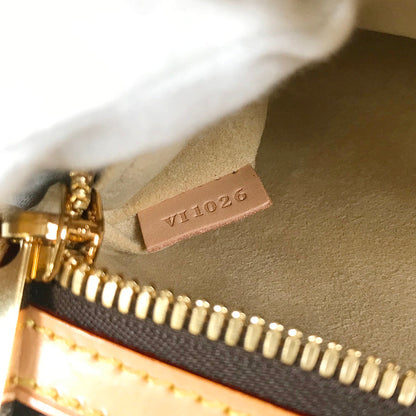 LOUIS VUITTON Monogram Hudson GM Shoulder Bag