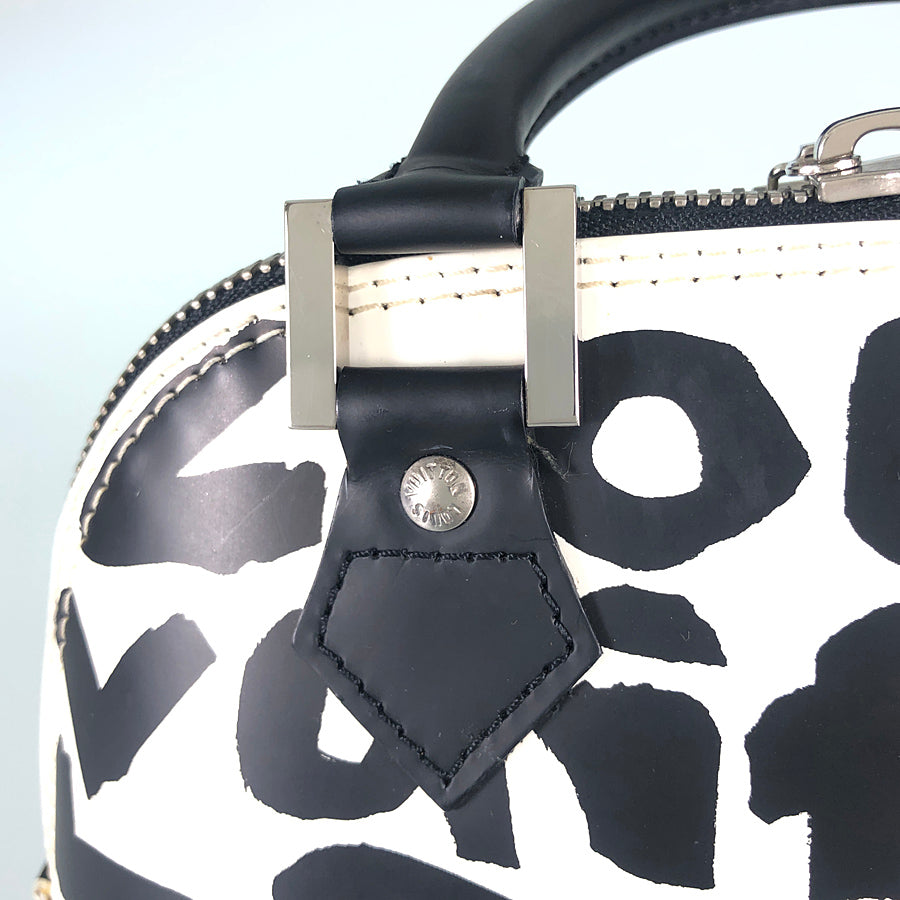LOUIS VUITTON M92177 Hand bag