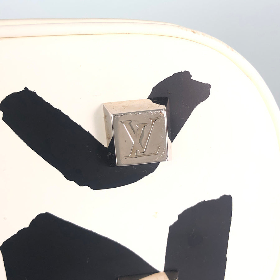 LOUIS VUITTON M92177 Hand bag