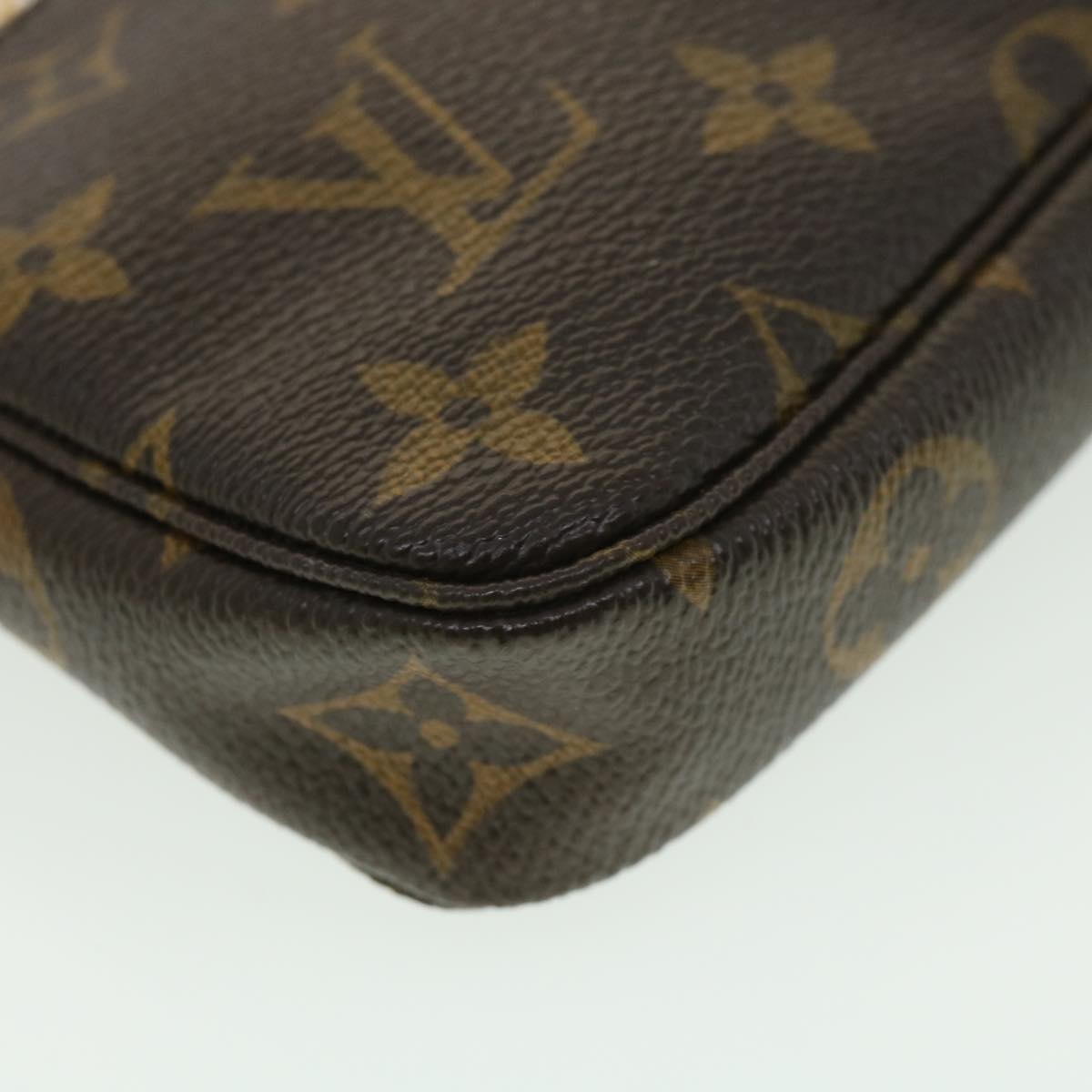 LOUIS VUITTON Monogram T&B Mini Pochette Accessoires Pouch M60153 LV Auth ki2818