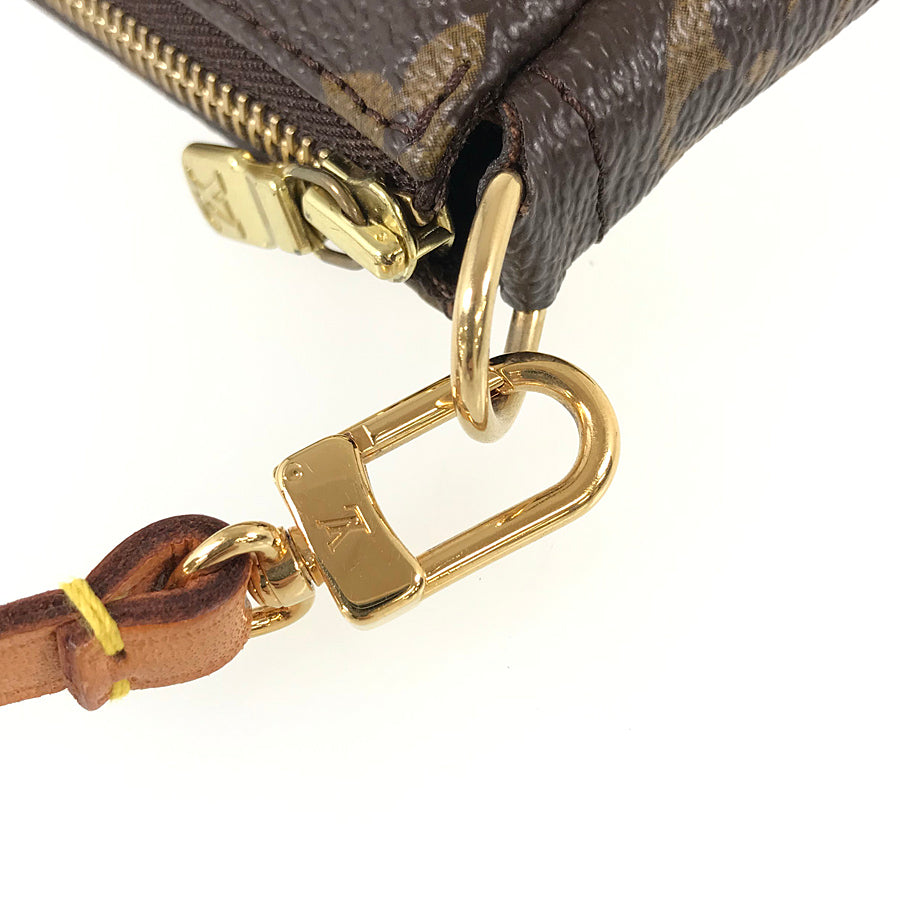 LOUIS VUITTON Monogram Pochette Accessoires M51980 Pouch