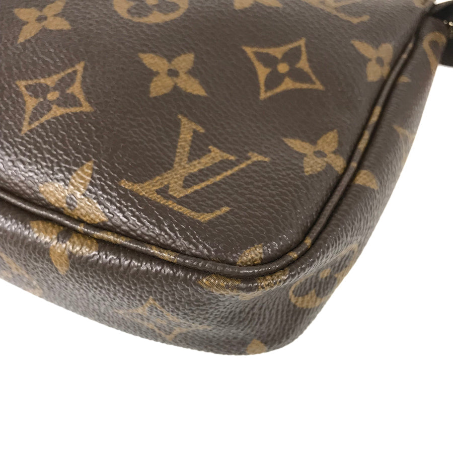 LOUIS VUITTON Monogram Pochette Accessoires M51980 Pouch