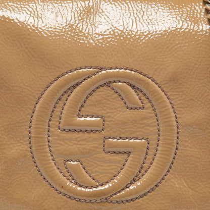Gucci Beige Patent Leather Soho Flap Shoulder Bag