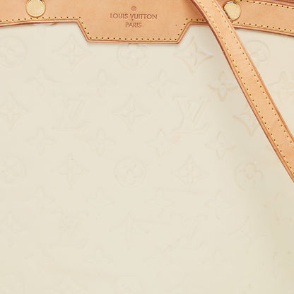 Louis Vuitton Blanc Corail Monogram Vernis Brea GM Bag